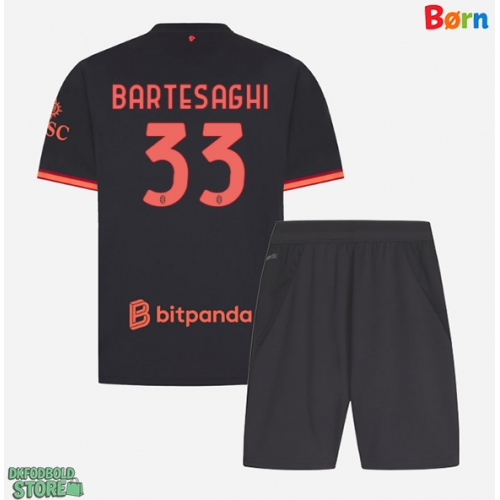AC Milan Davide Bartesaghi #33 Replika Babytøj Tredje sæt Børn 2026-27 Kortærmet (+ Korte bukser)